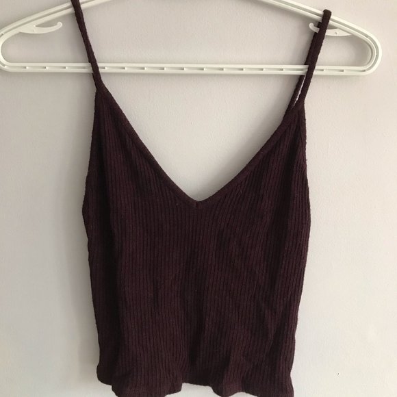 Brandy Melville Joanne Tank - Picture 2 of 3